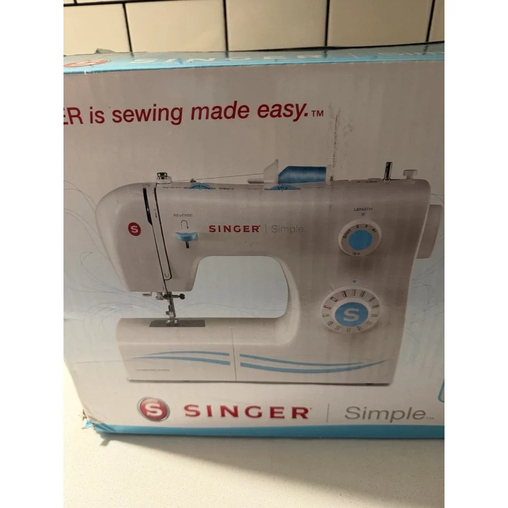 Singer 2263 Simple Mechanical Sewing Machine New Open Box